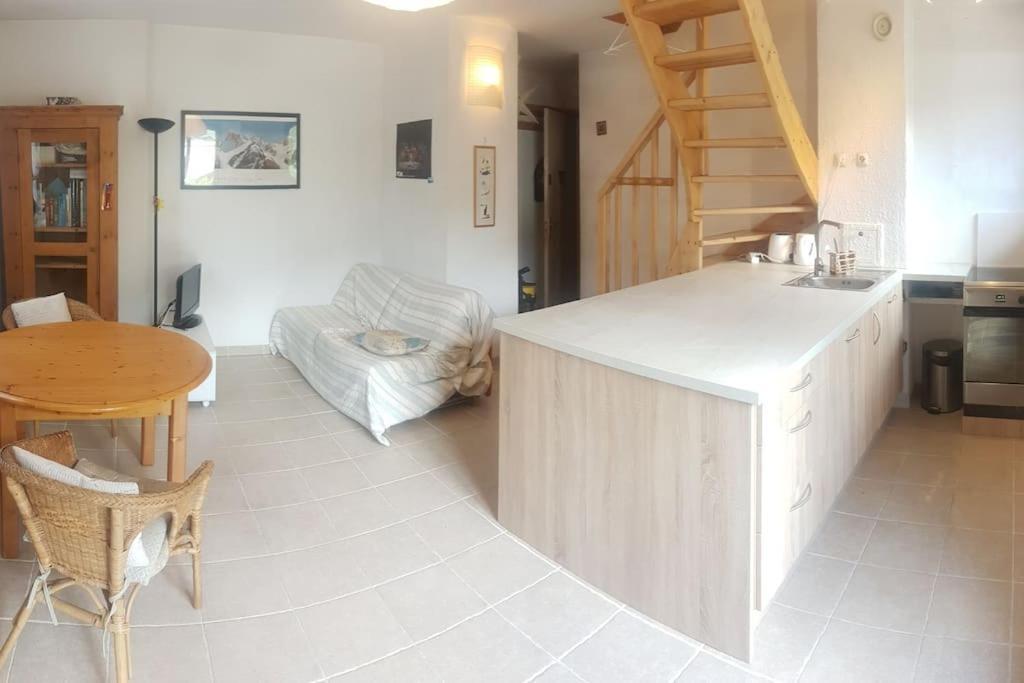 Beau Duplex Lumineux A La Montagne Nice Flat Just Underneath Mtblanc Les Houches Exteriör bild